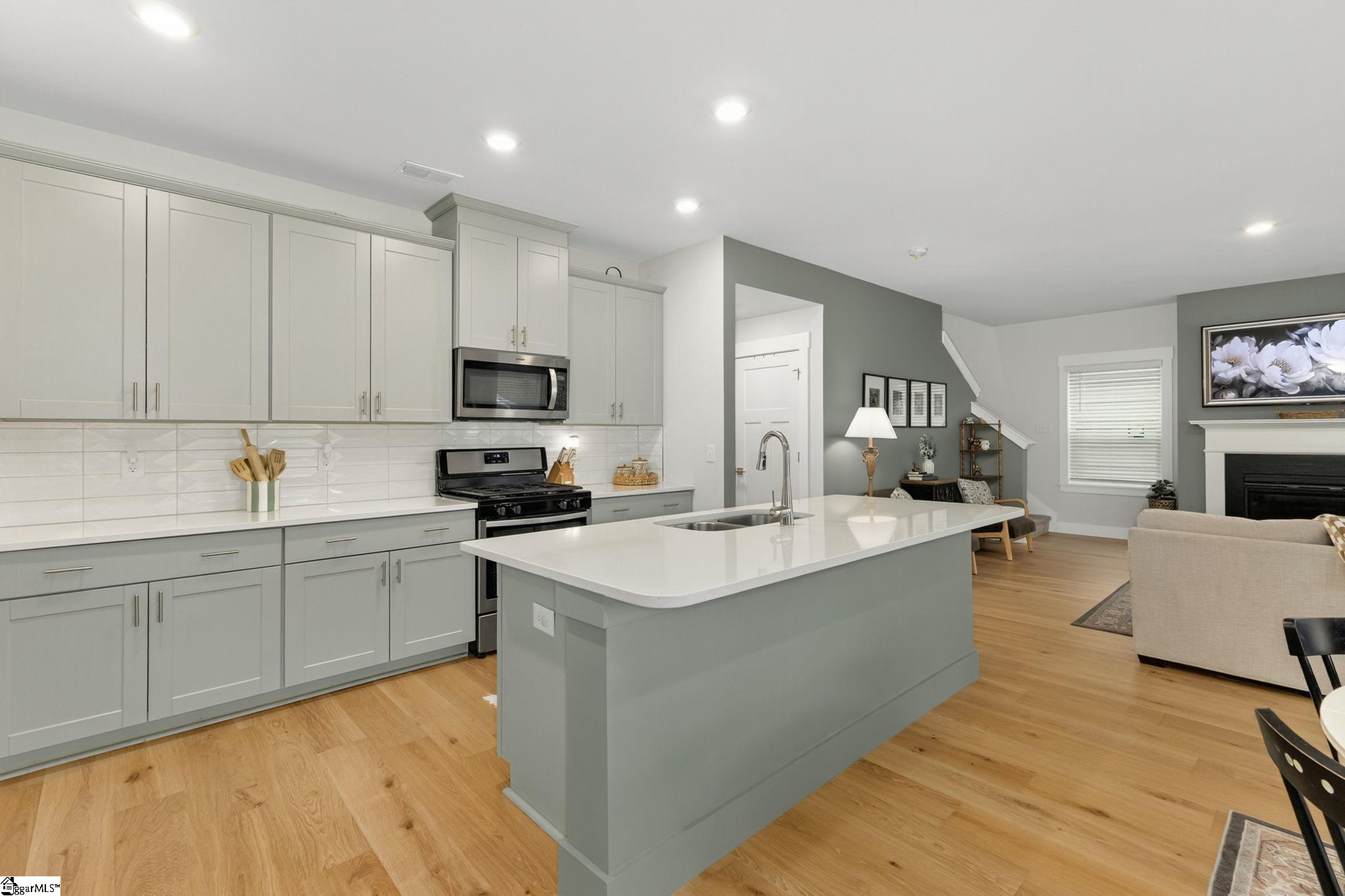 Simpsonville, South Carolina 29680, United States, 4 Bedrooms Bedrooms, ,3 BathroomsBathrooms,Residential,Active,186405