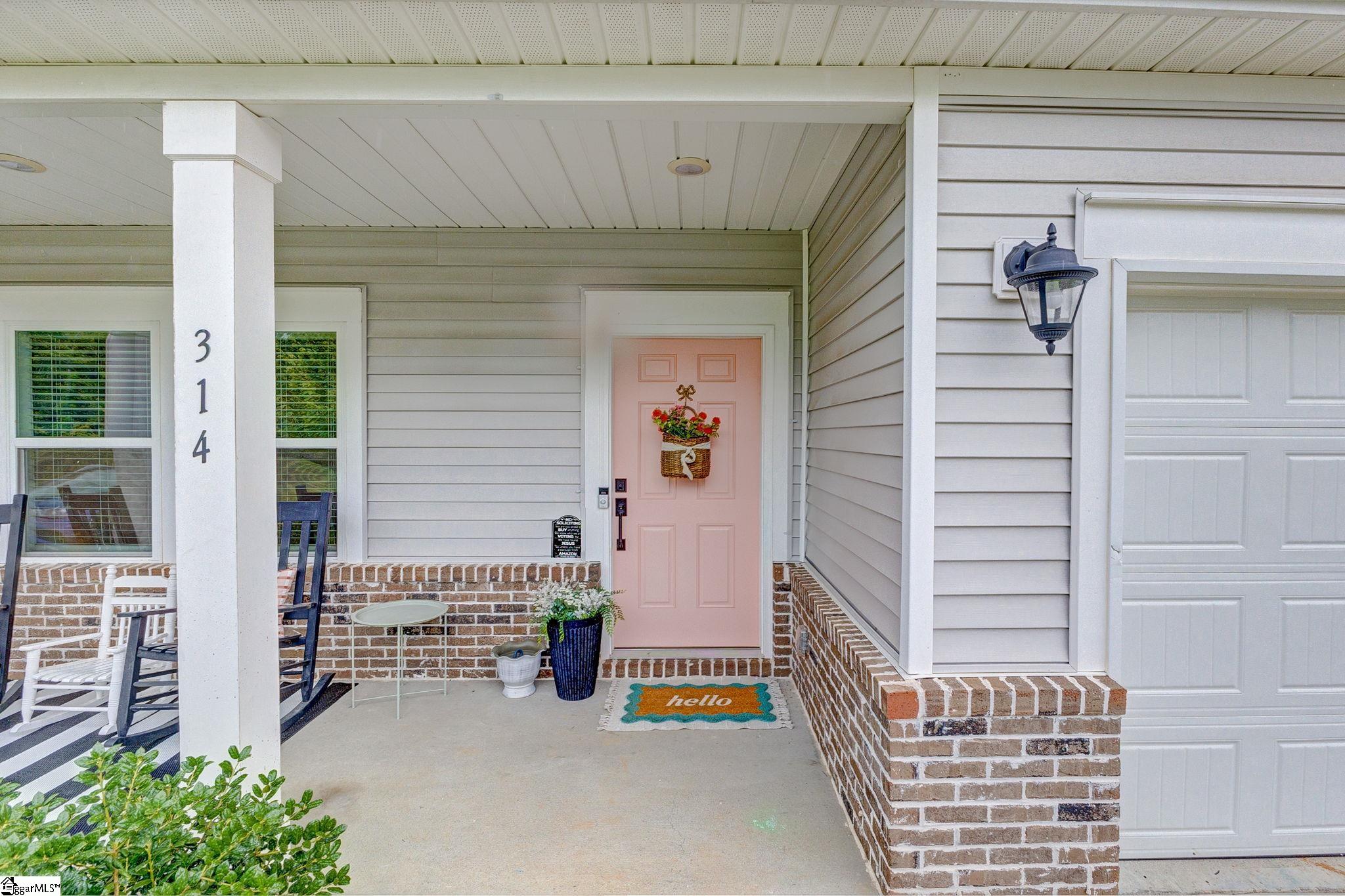 Simpsonville, South Carolina 29680, United States, 4 Bedrooms Bedrooms, ,3 BathroomsBathrooms,Residential,Active,186405