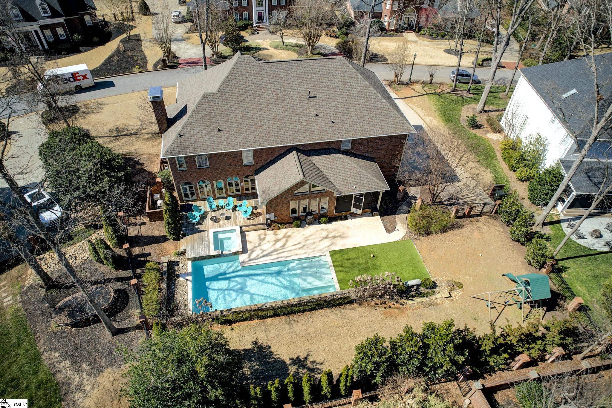 204 Waterford Lane