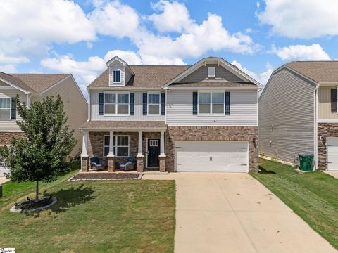 Photo of 720 Rockhurst Way, Woodruff, SC 29388 (MLS # 1571288)