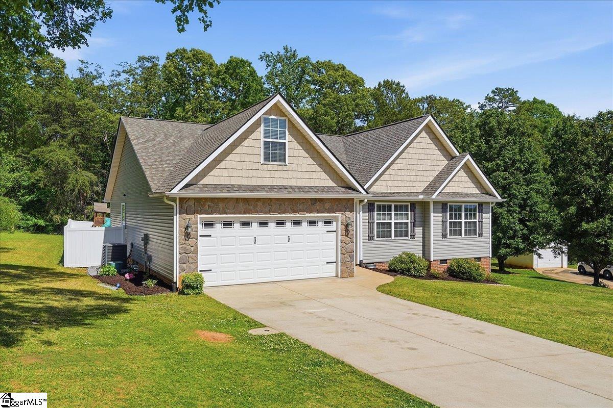 130 Saddlebrook Avenue