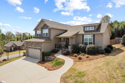 Photo of 405 Cane Bluff Cove, Moore, SC 29369 (MLS # 1588398)