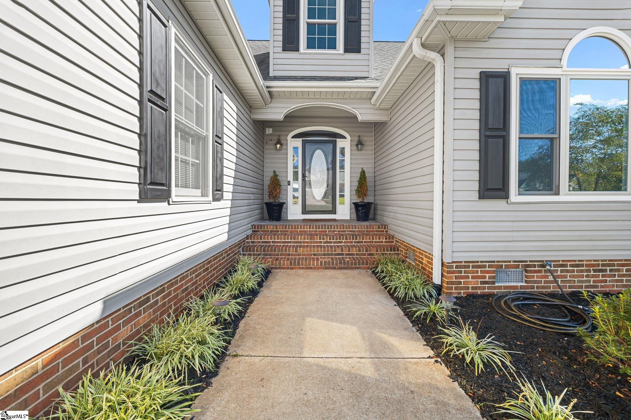 3 Brooke Lee Circle