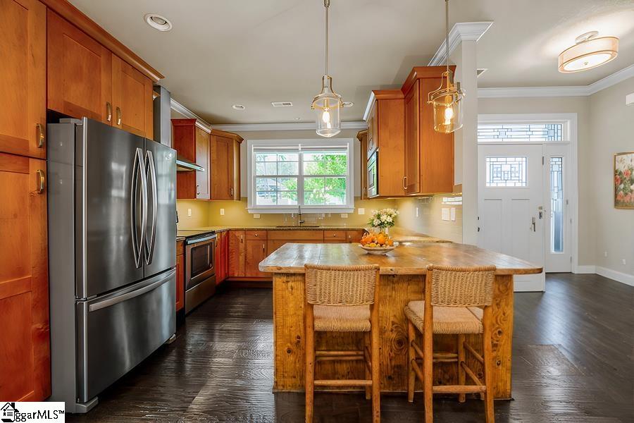 Greenville, South Carolina 29601, United States, 4 Bedrooms Bedrooms, ,3 BathroomsBathrooms,Residential,Active,11741