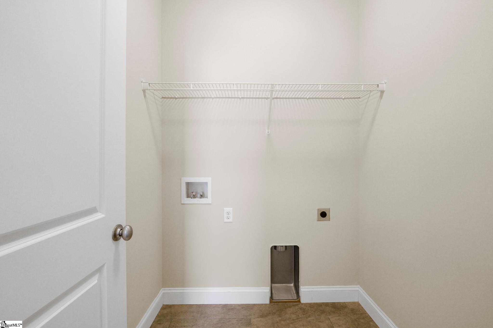 Greenville, South Carolina 29601, United States, 4 Bedrooms Bedrooms, ,3 BathroomsBathrooms,Residential,Active,11741