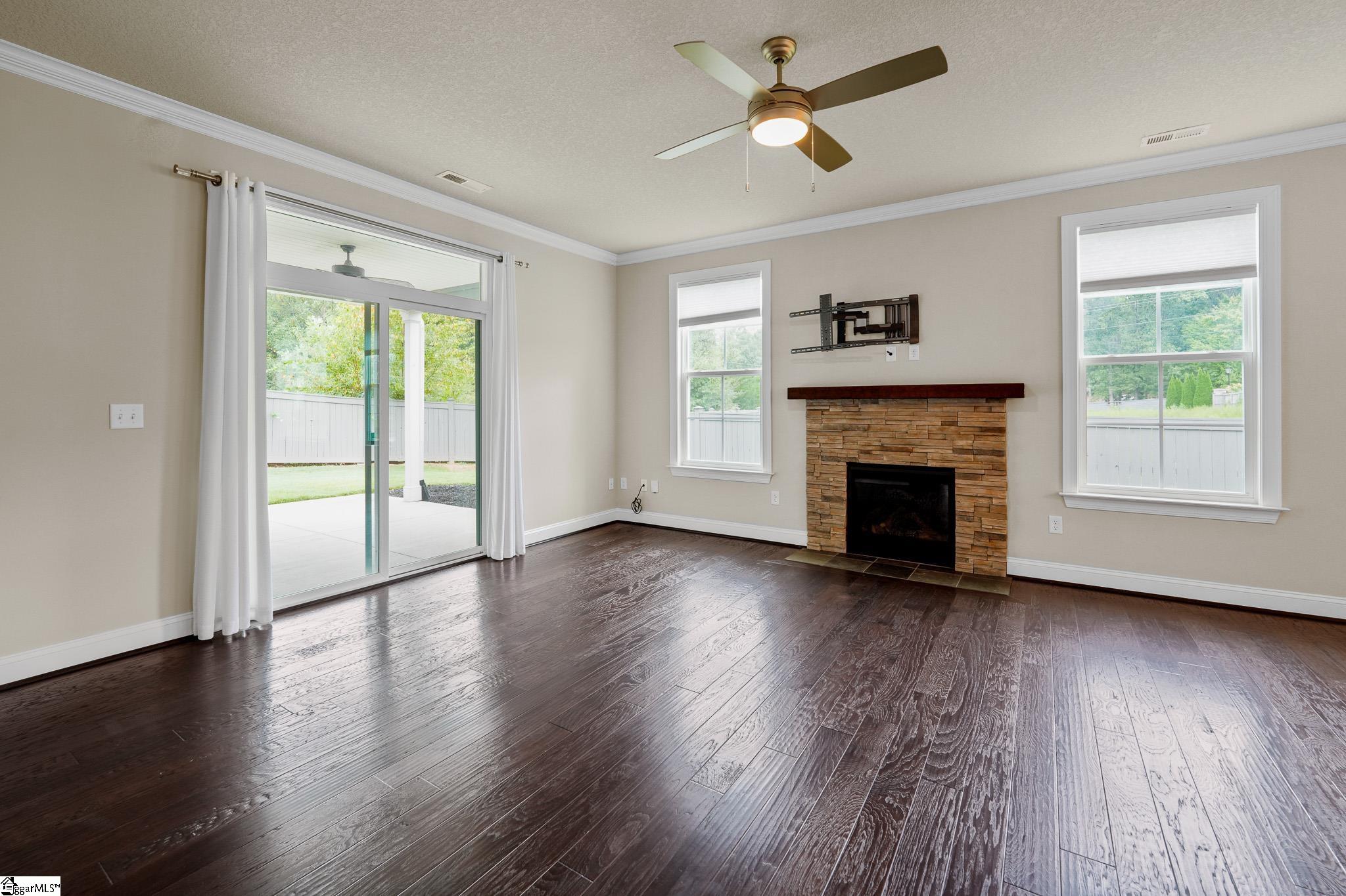 Greenville, South Carolina 29601, United States, 4 Bedrooms Bedrooms, ,3 BathroomsBathrooms,Residential,Active,11741