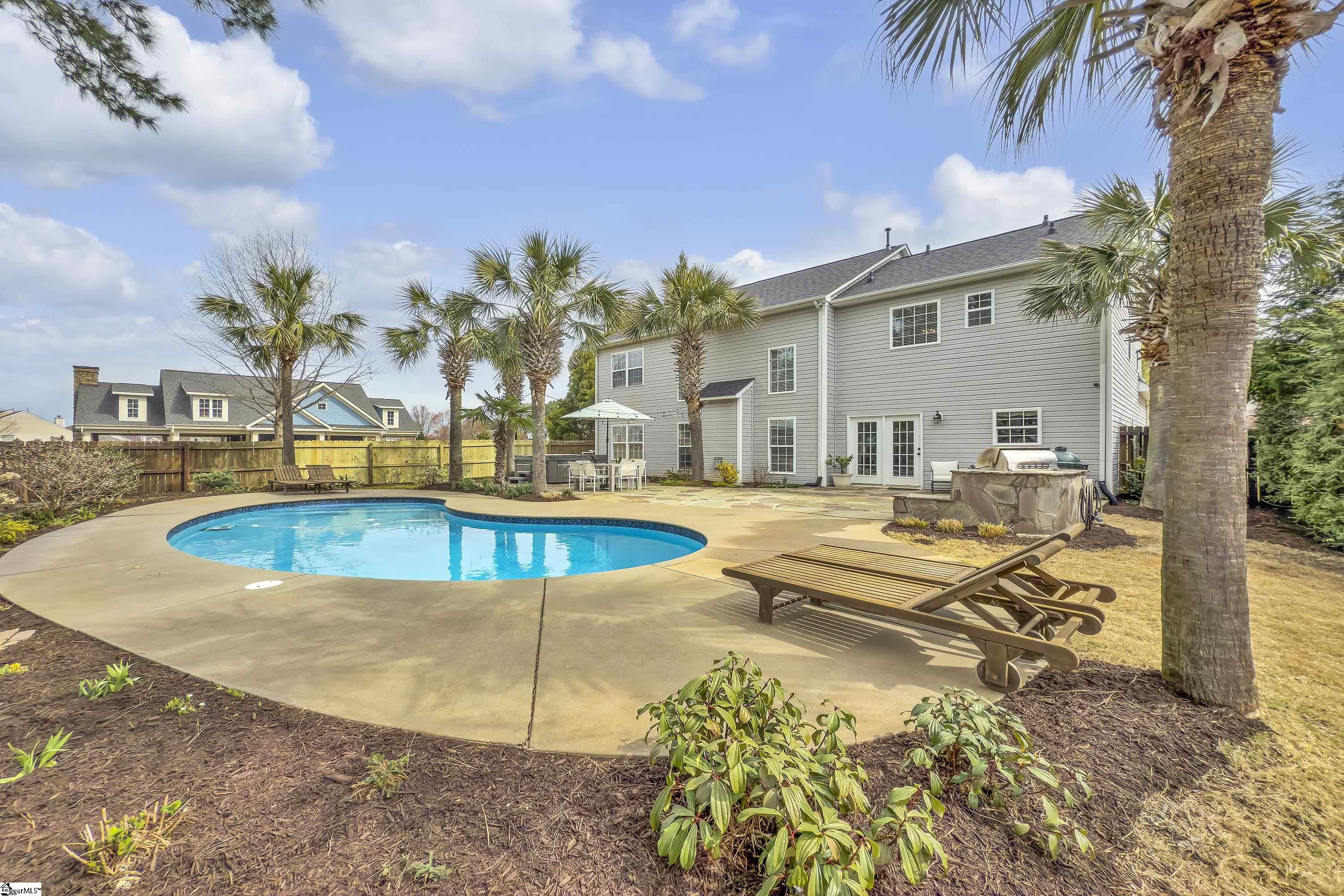 Simpsonville, South Carolina 29681, United States, 4 Bedrooms Bedrooms, ,3 BathroomsBathrooms,Residential,Contingent,91172