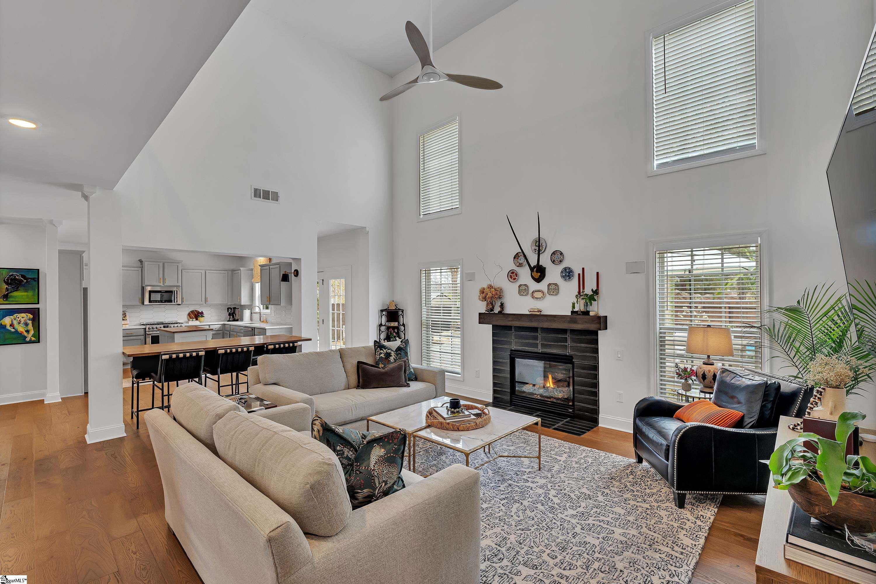 Simpsonville, South Carolina 29681, United States, 4 Bedrooms Bedrooms, ,3 BathroomsBathrooms,Residential,Contingent,91172