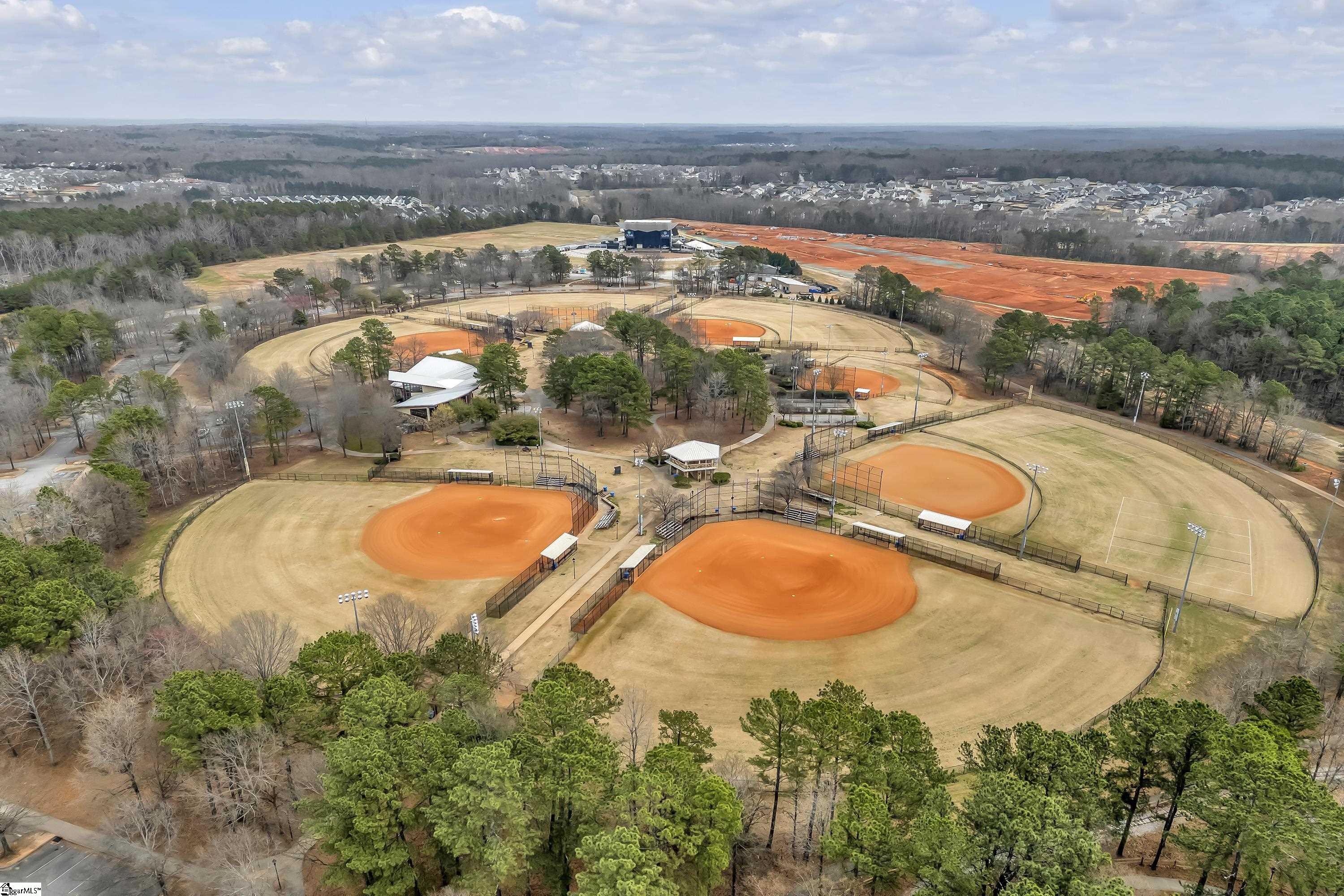 Simpsonville, South Carolina 29681, United States, 4 Bedrooms Bedrooms, ,3 BathroomsBathrooms,Residential,Contingent,91172