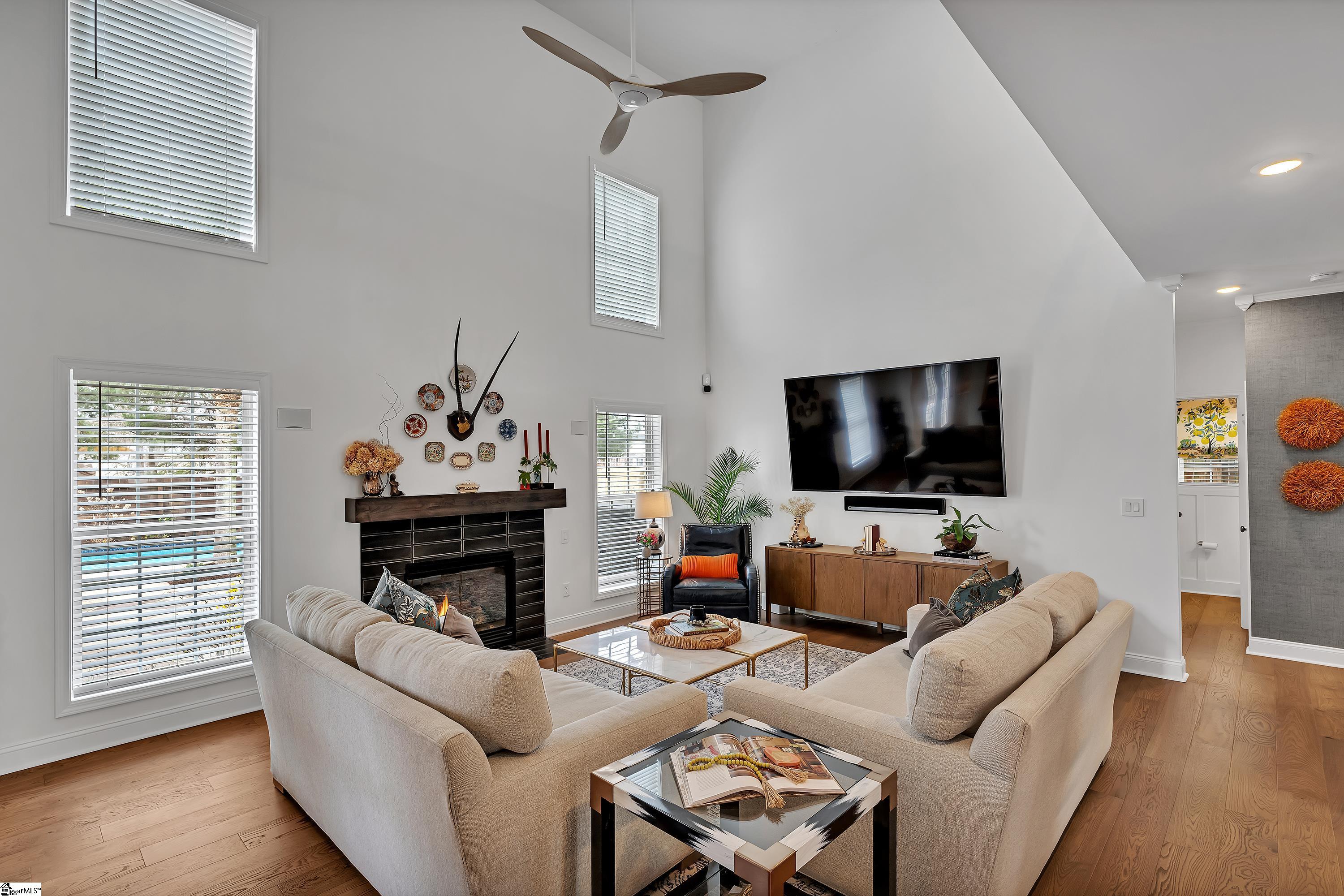 Simpsonville, South Carolina 29681, United States, 4 Bedrooms Bedrooms, ,3 BathroomsBathrooms,Residential,Contingent,91172