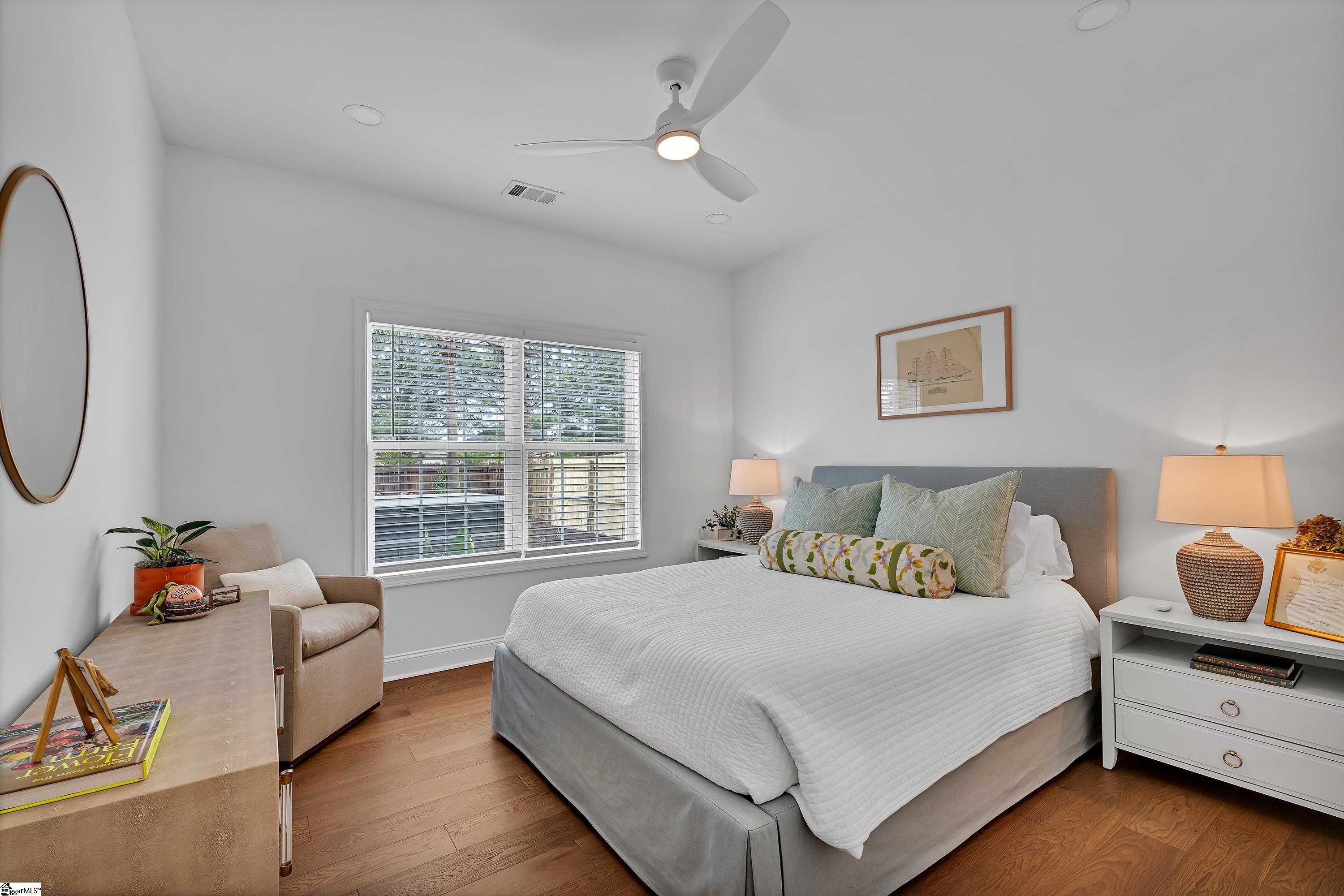 Simpsonville, South Carolina 29681, United States, 4 Bedrooms Bedrooms, ,3 BathroomsBathrooms,Residential,Contingent,91172