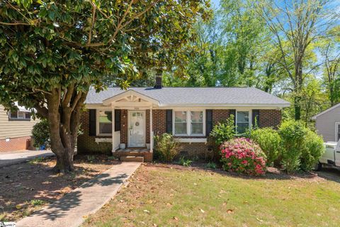 Photo of 500 Glenn Road, Greenville, SC 29607 (MLS # 1585960)