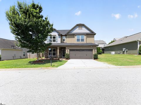 Photo of 216 William Seth Court, Simpsonville, SC 29681 (MLS # 1597056)
