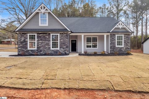 Photo of 121 Ashley Drive, Pelzer, SC 29669 (MLS # 1575955)