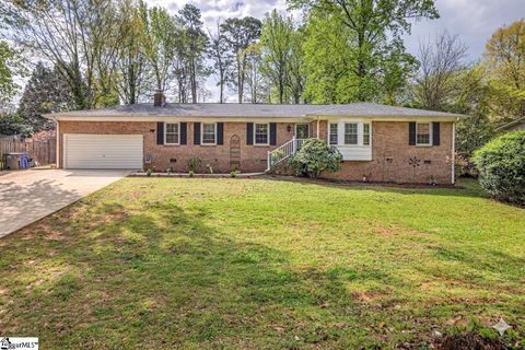 Photo of 605 W Lee Road, Taylors, SC 29687 (MLS # 1587080)