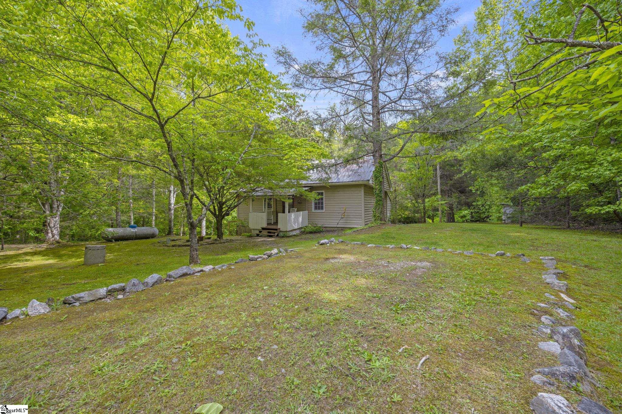 437 & 435 West Gate Road