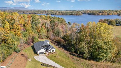 Photo of 313 Stillwaters Bay Drive, Taylors, SC 19687 (MLS # 1573666)