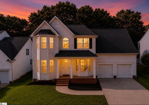Photo of 549 E Abington Way, Spartanburg, SC 29301 (MLS # 1607526)