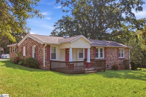 Photo of 4 Fowler Street, Liberty, SC 29657 (MLS # 1605059)