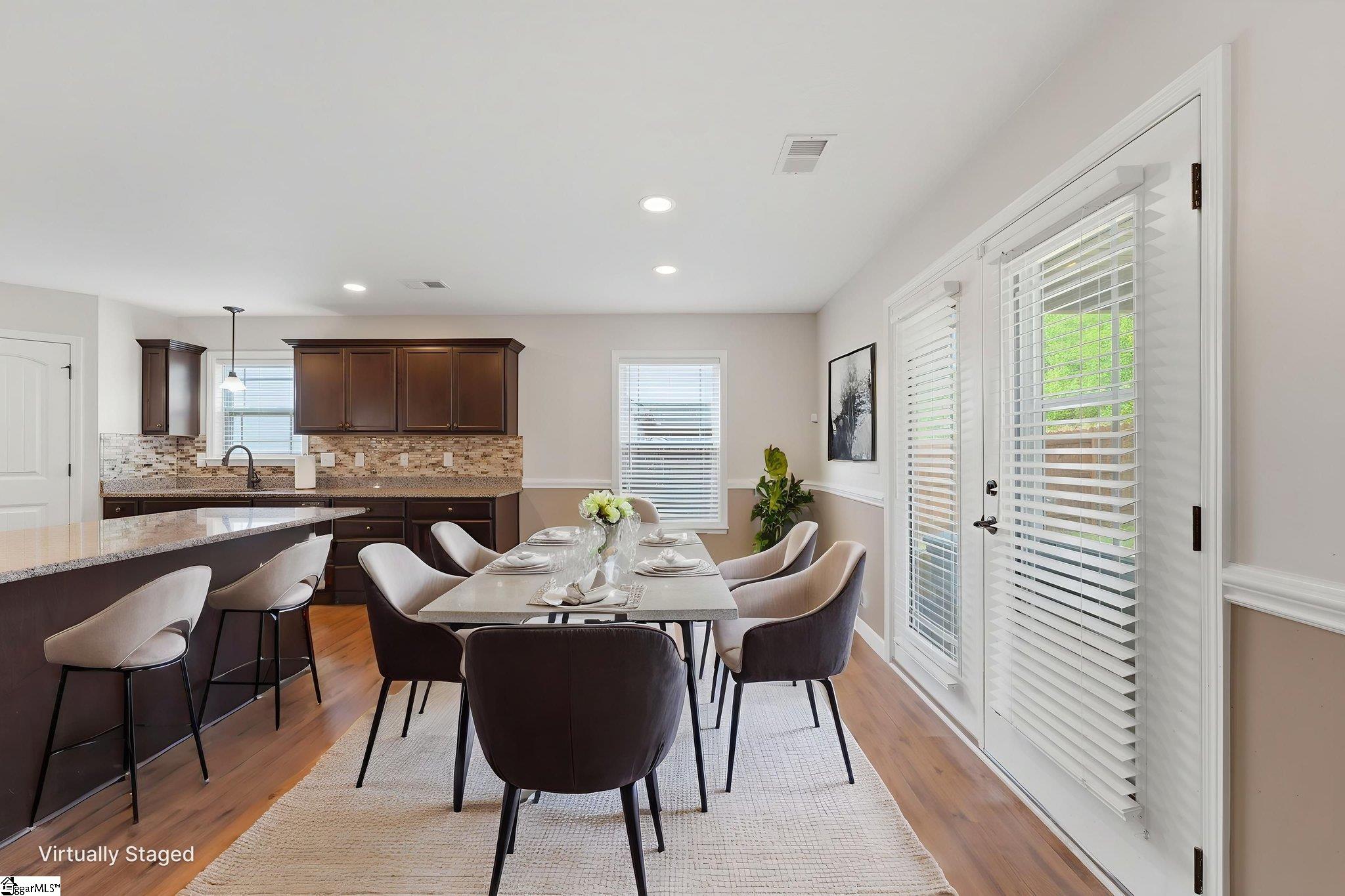 211 Sunward Path
