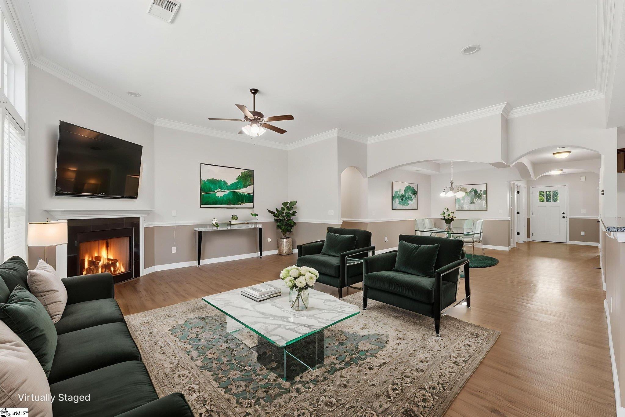 211 Sunward Path