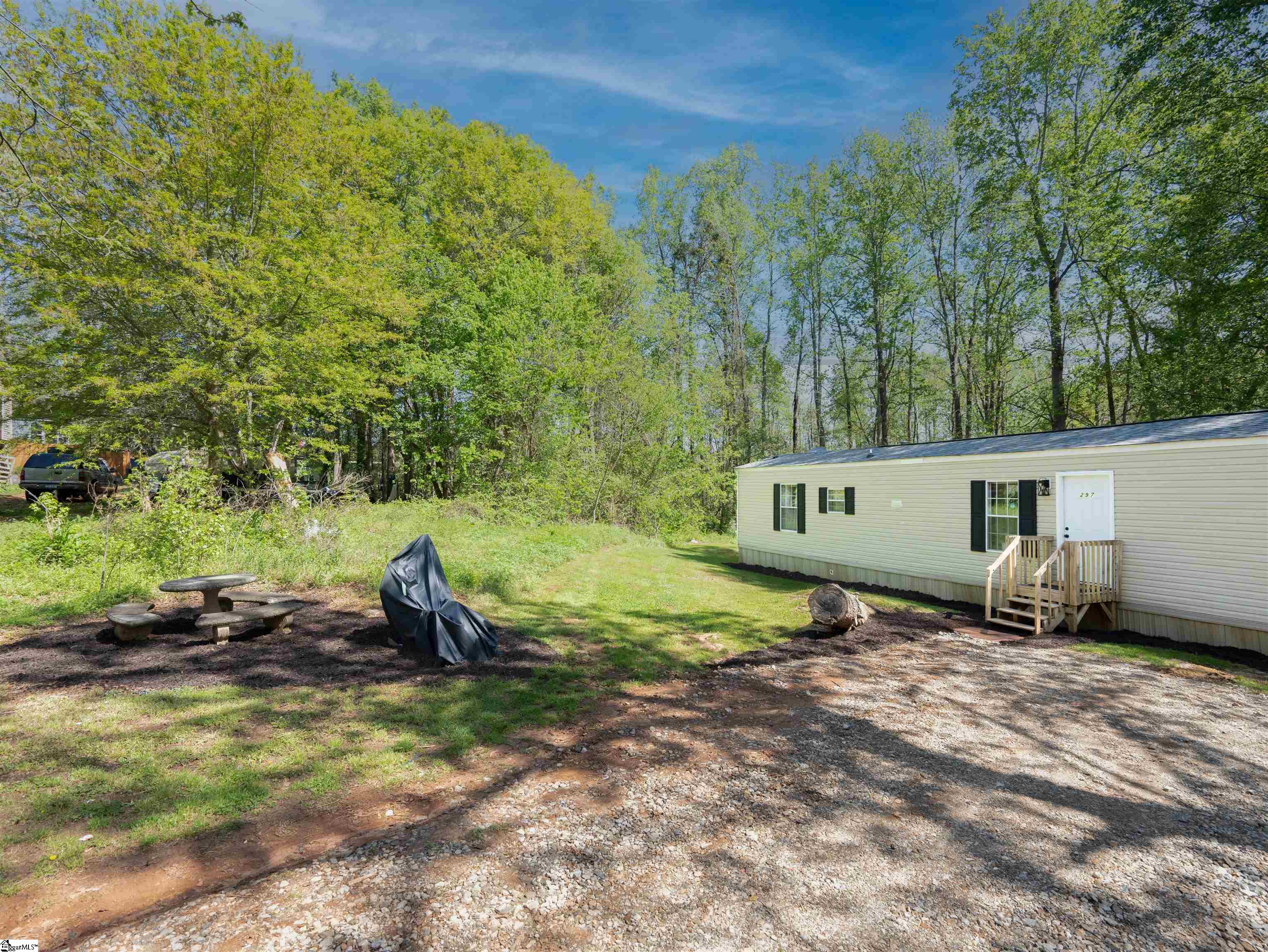 Spartanburg, South Carolina 29301, United States, 3 Bedrooms Bedrooms, ,2 BathroomsBathrooms,Residential,Pending,109888