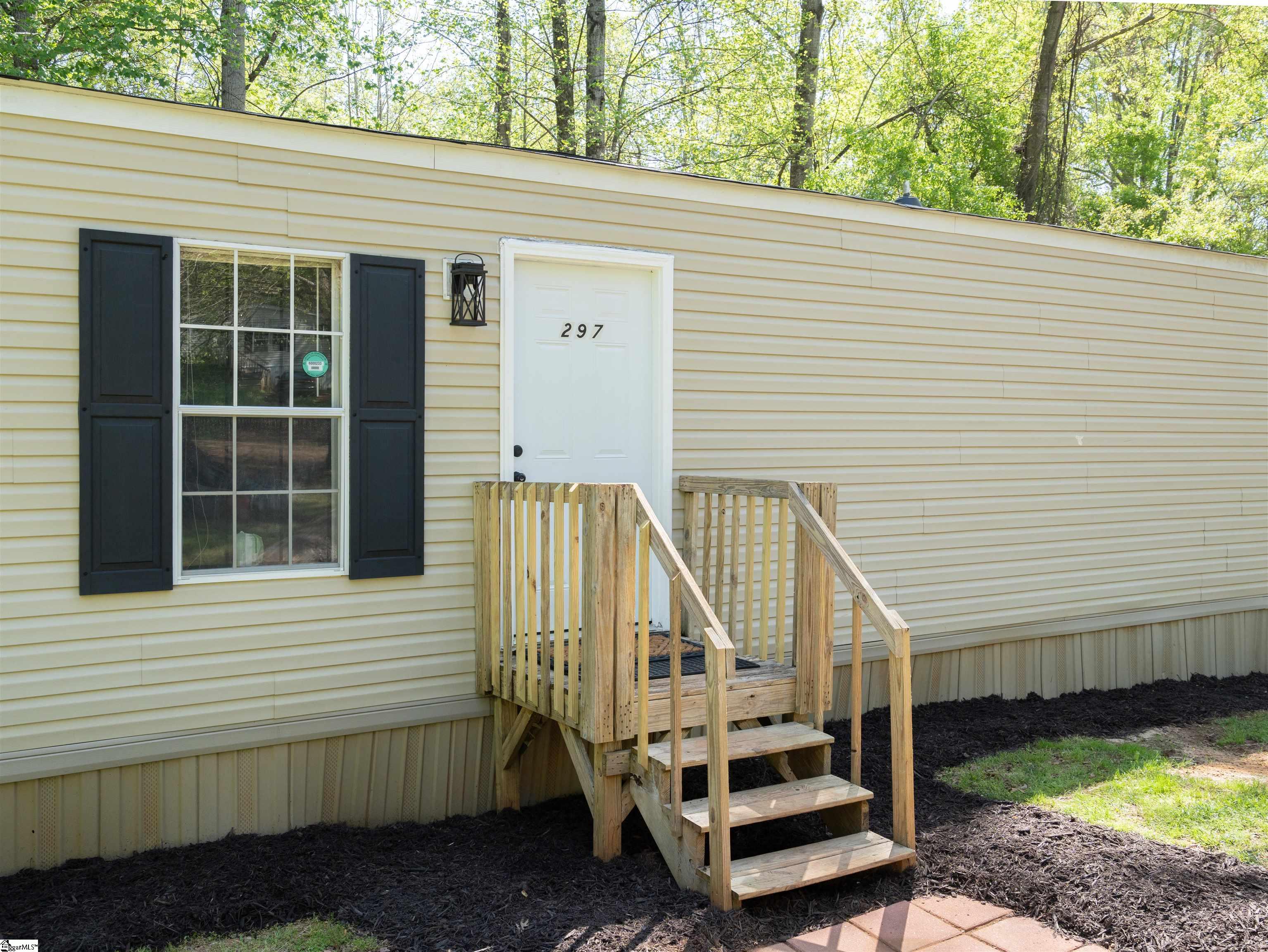 Spartanburg, South Carolina 29301, United States, 3 Bedrooms Bedrooms, ,2 BathroomsBathrooms,Residential,Pending,109888