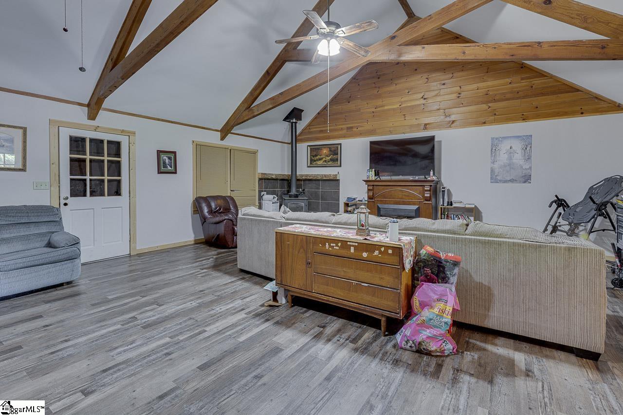 140 Hiawatha Trail