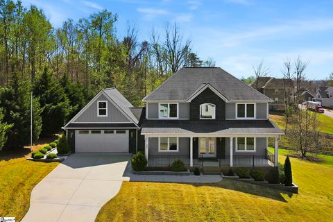 Photo of 25 Setting Sun Lane, Travelers Rest, SC 29690 (MLS # 1586267)