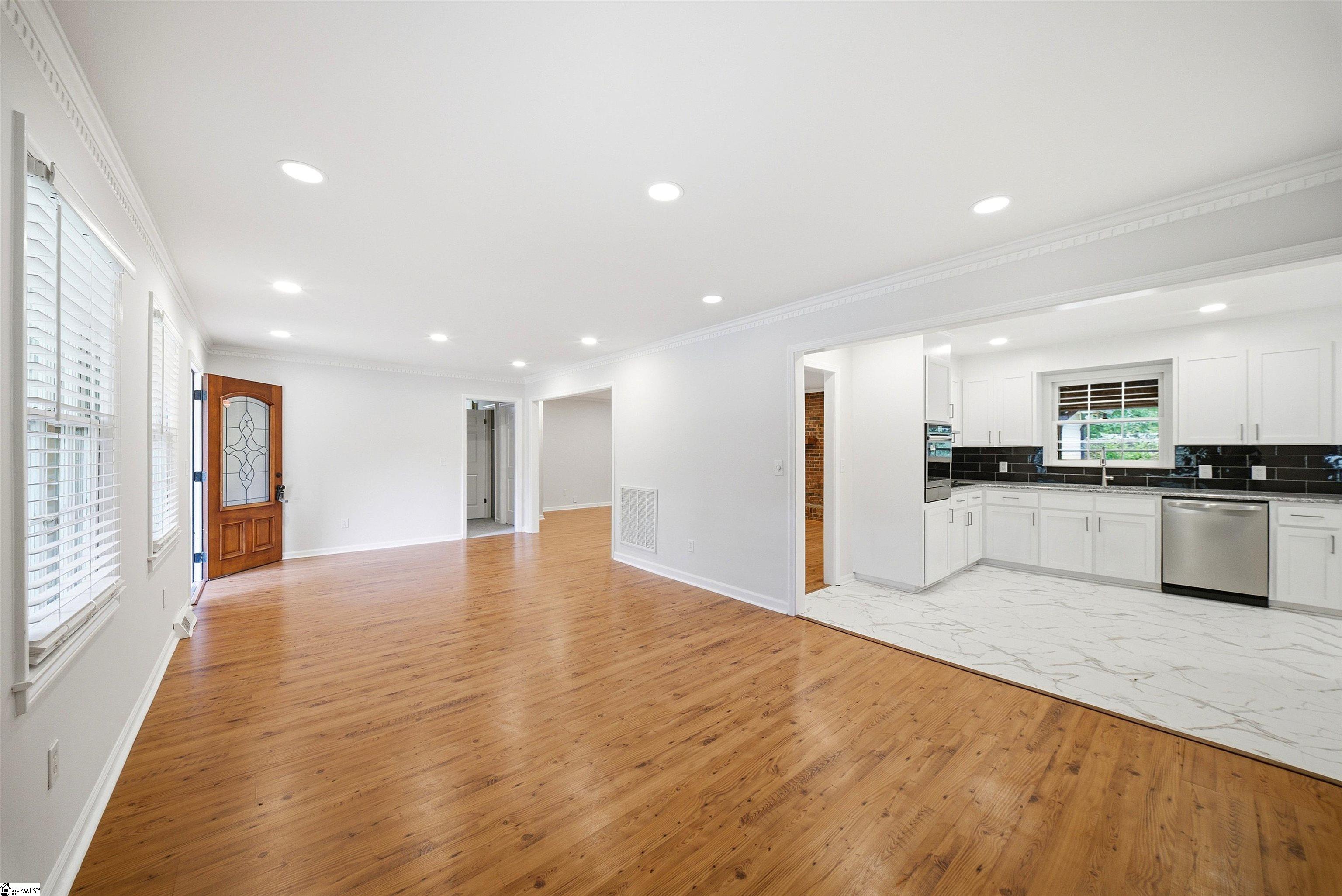 14 Heathwood Circle