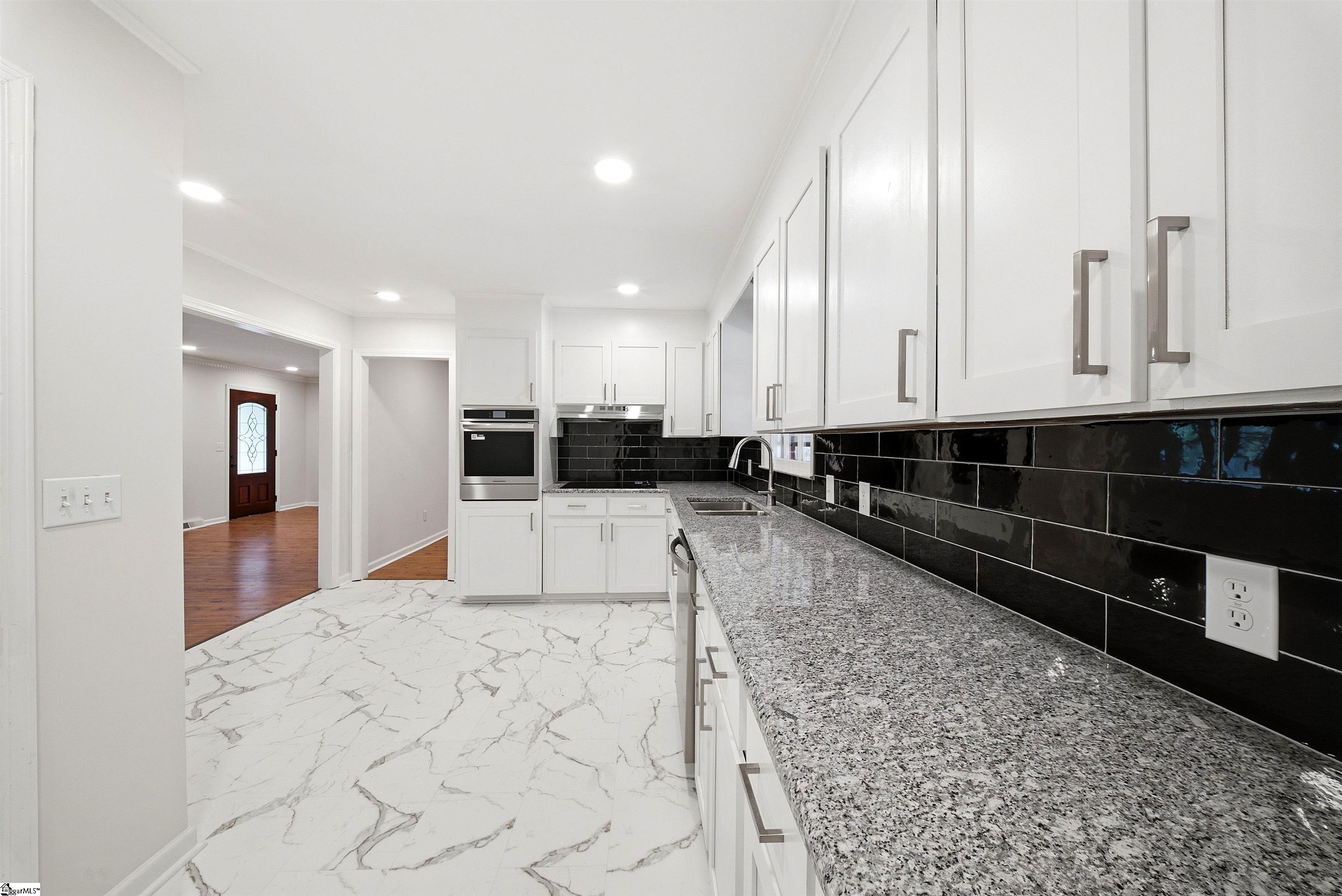 14 Heathwood Circle
