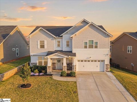 Photo of 303 Durness Drive, Simpsonville, SC 29681 (MLS # 1587454)