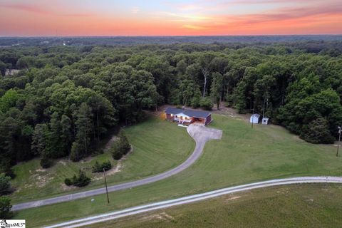 Photo of 794 Hwy 418, Simpsonville, SC 29680 (MLS # 1591580)