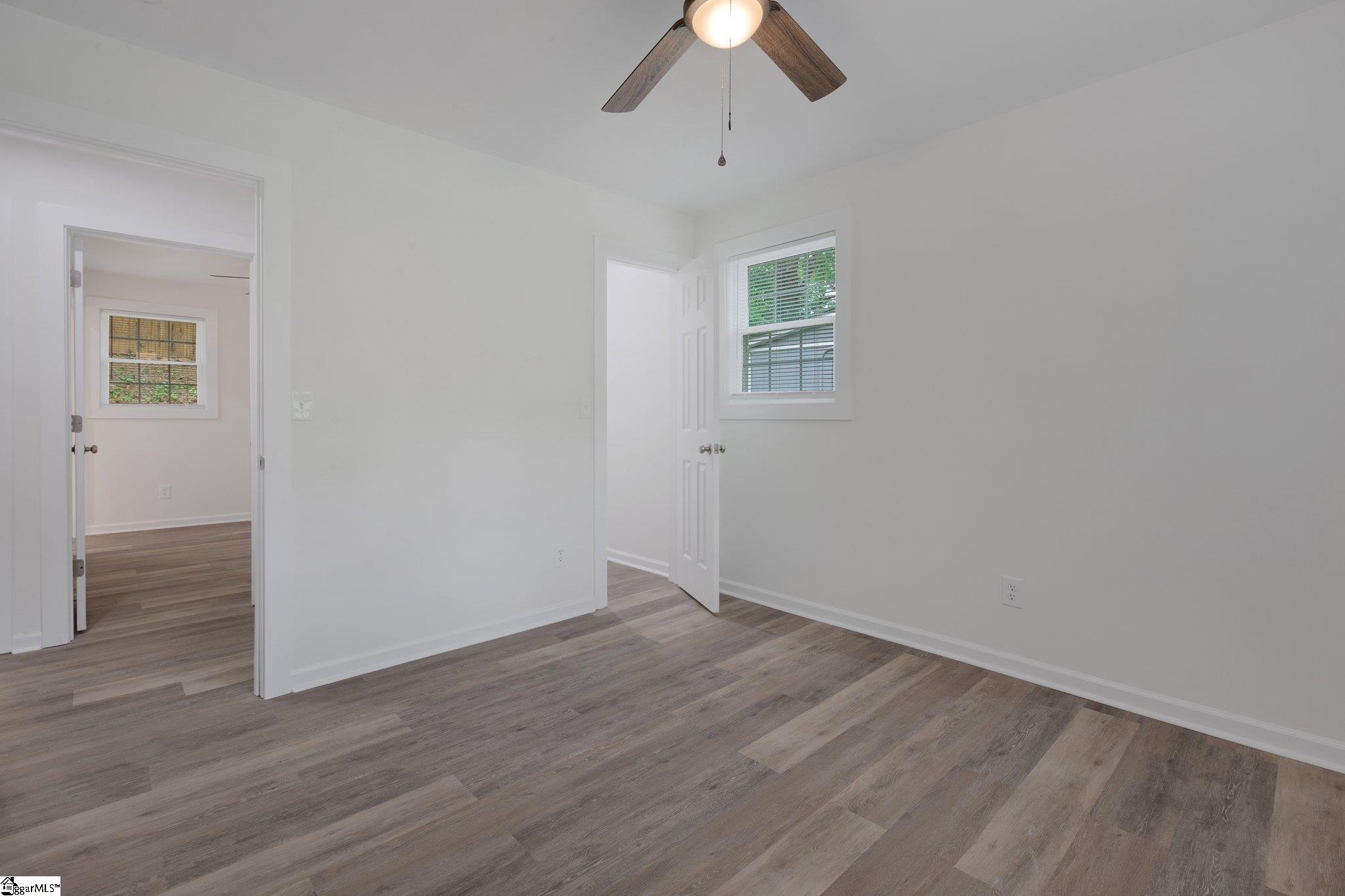 Greenville, South Carolina 29605, United States, 3 Bedrooms Bedrooms, ,2 BathroomsBathrooms,Residential,Contingent,135013