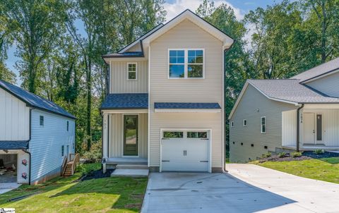 Photo of 107 Elcon Drive, Greer, SC 29650 (MLS # 1582021)