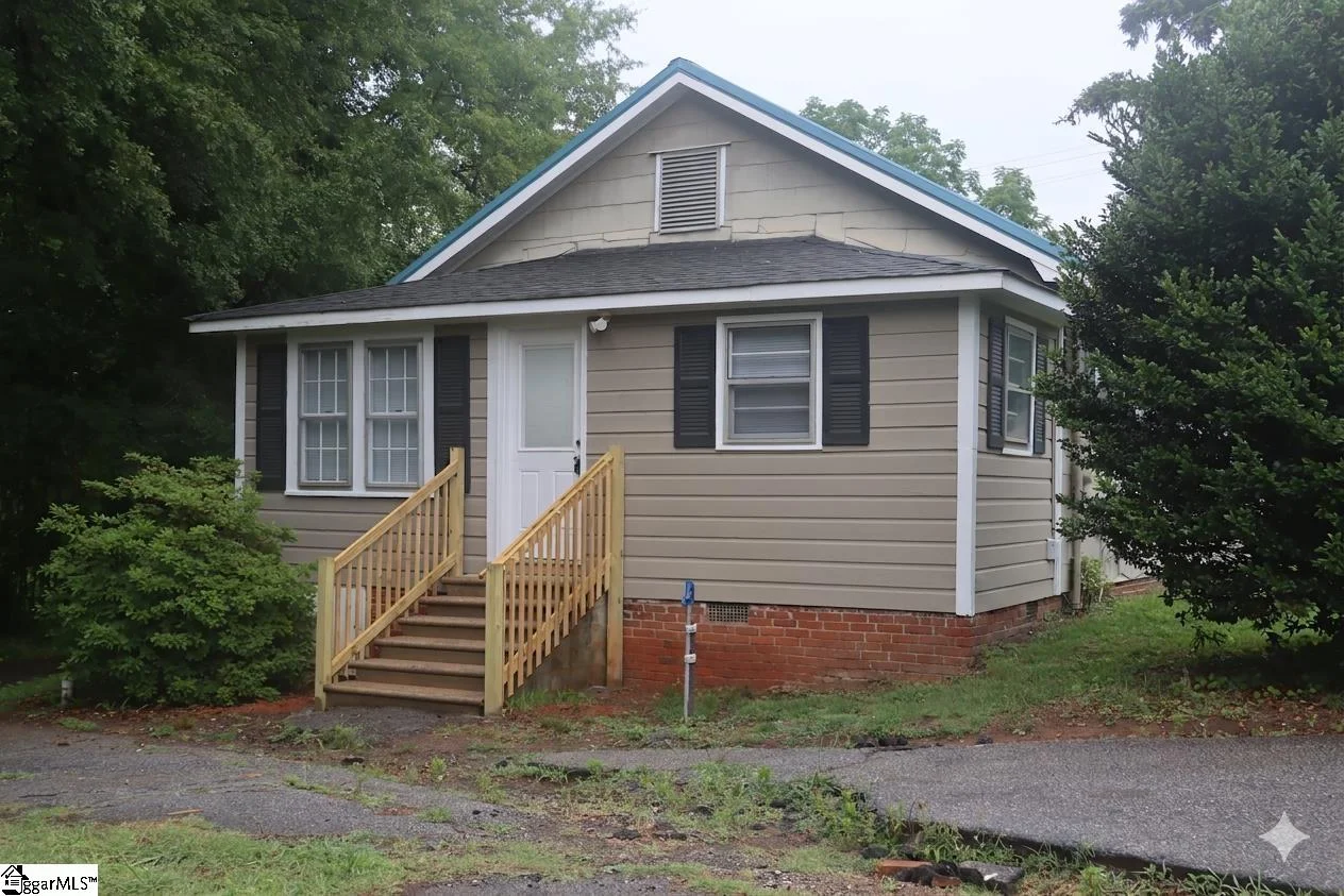 190 S Cash Avenue