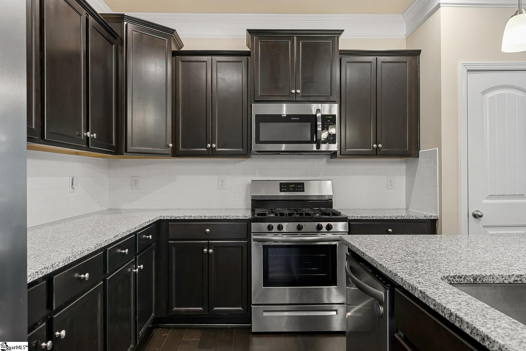 Anderson, South Carolina 29621, United States, 4 Bedrooms Bedrooms, ,3 BathroomsBathrooms,Residential,Contingent,156192