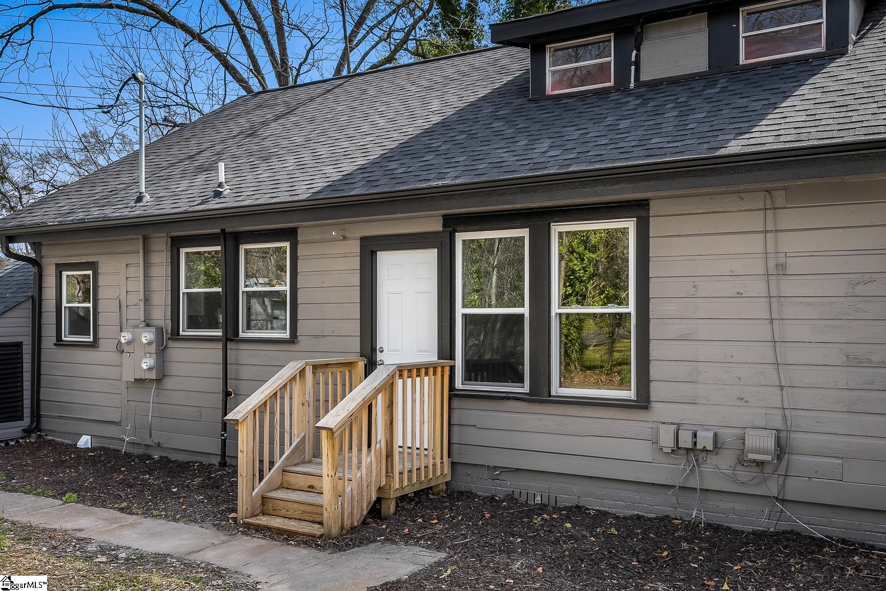 Anderson, South Carolina 29621, United States, 6 Bedrooms Bedrooms, ,6 BathroomsBathrooms,Residential,Active,204530