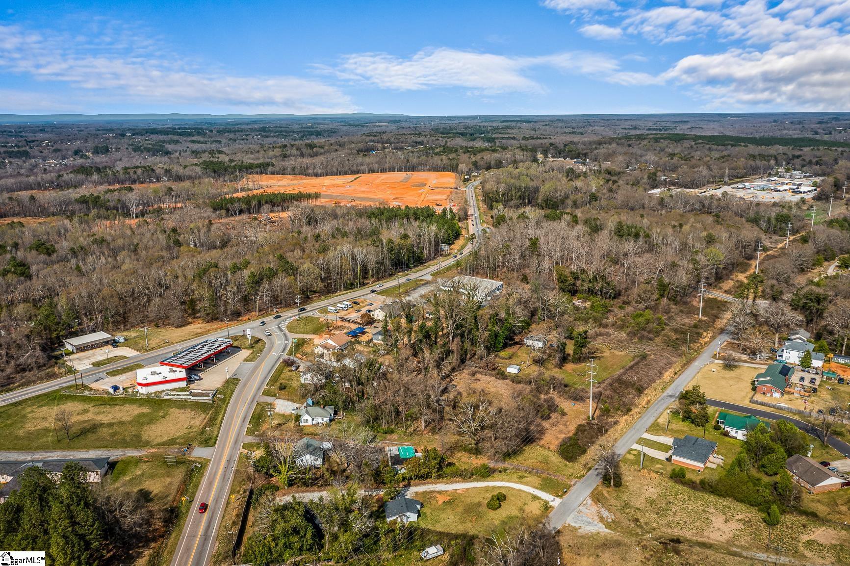 Anderson, South Carolina 29621, United States, 6 Bedrooms Bedrooms, ,6 BathroomsBathrooms,Residential,Active,204530