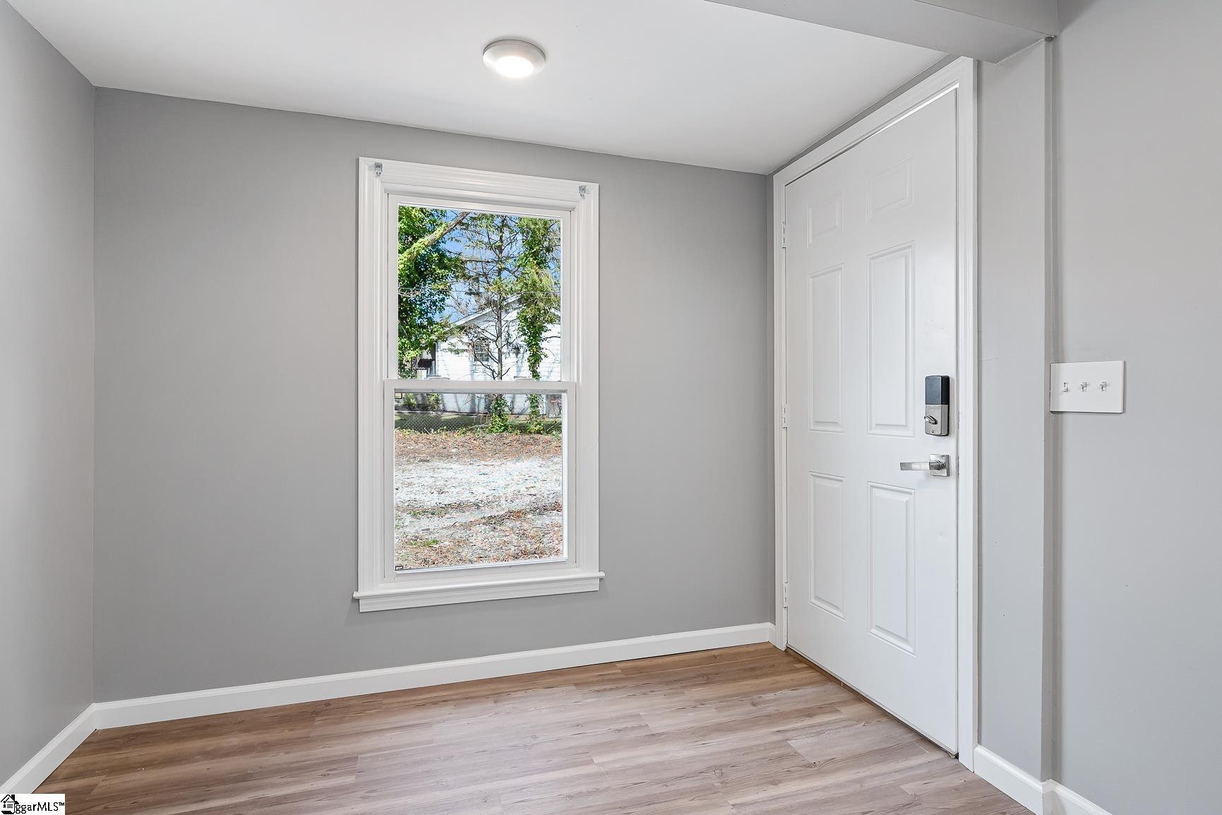 Anderson, South Carolina 29621, United States, 6 Bedrooms Bedrooms, ,6 BathroomsBathrooms,Residential,Active,204530