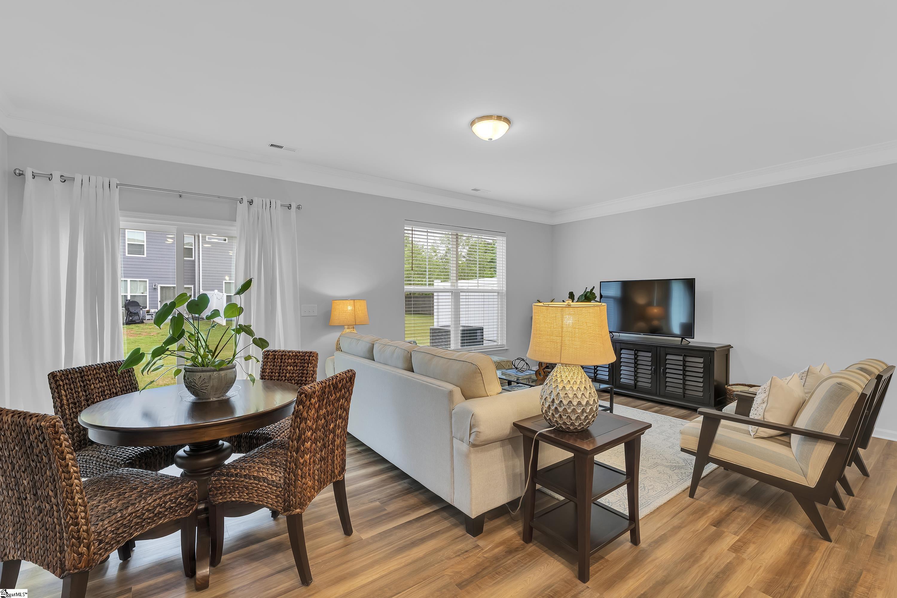 327 Nantallah Trail