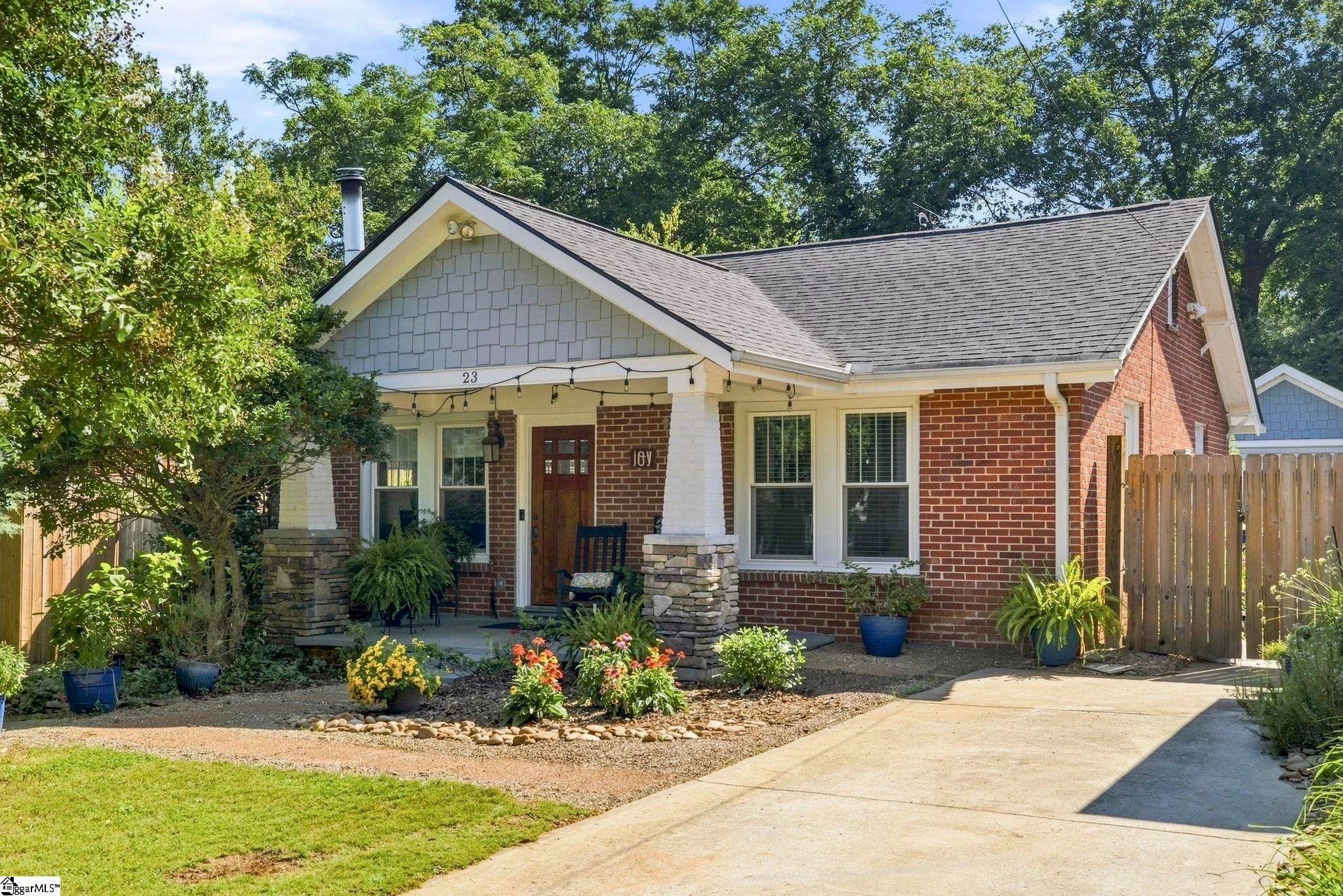 23 Underwood Avenue