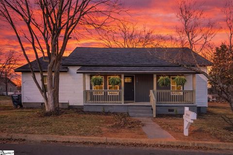 Photo of 14 19th Street, Greer, SC 29651 (MLS # 1584056)