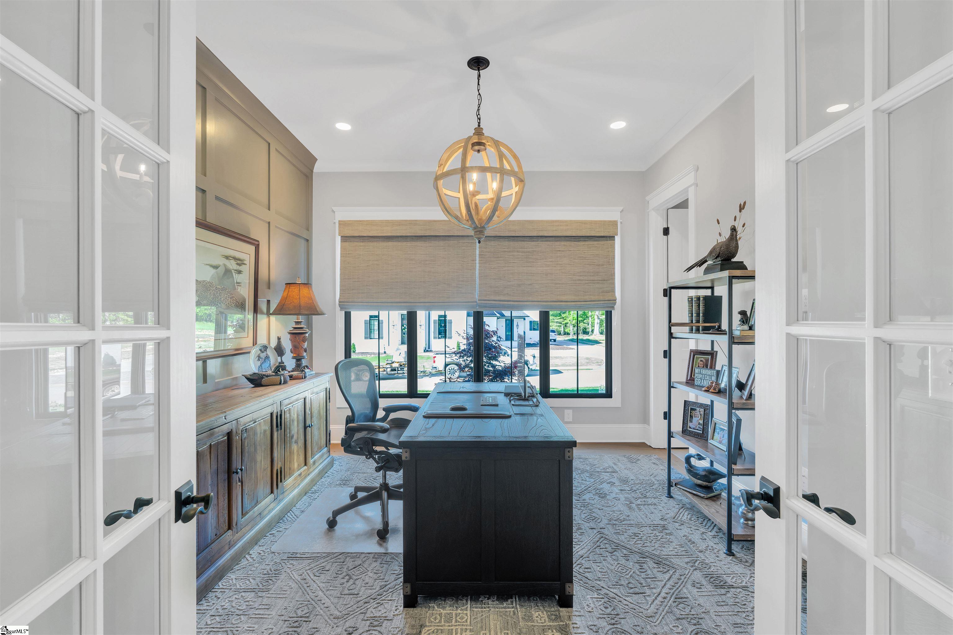 Simpsonville, South Carolina 29681, United States, 5 Bedrooms Bedrooms, ,4 BathroomsBathrooms,Residential,Pending,116211