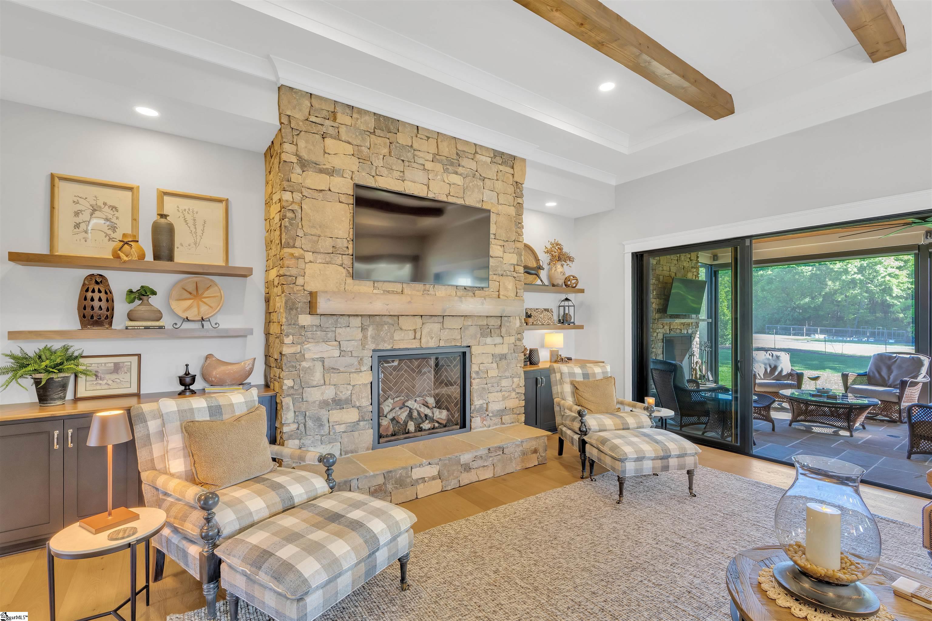 Simpsonville, South Carolina 29681, United States, 5 Bedrooms Bedrooms, ,4 BathroomsBathrooms,Residential,Pending,116211