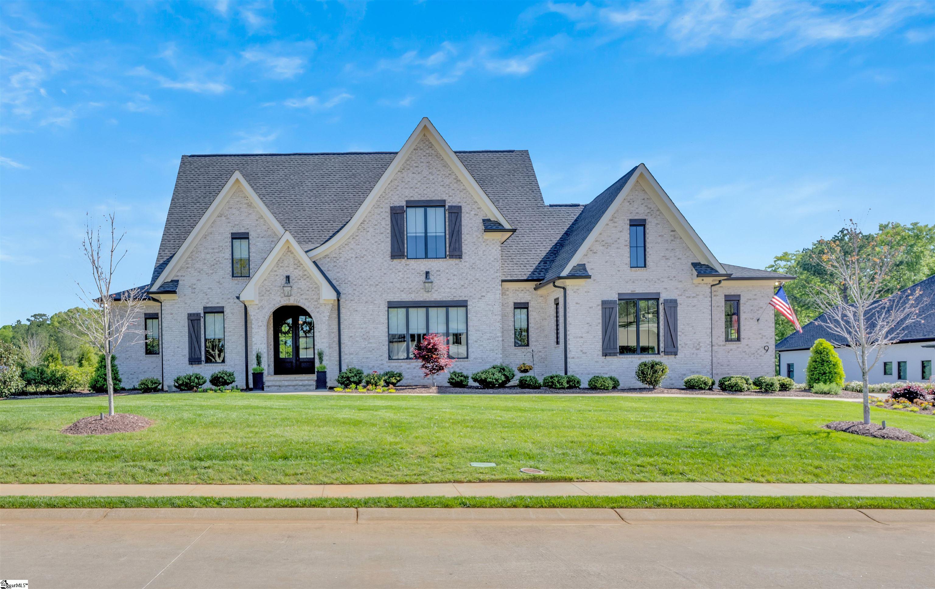 Simpsonville, South Carolina 29681, United States, 5 Bedrooms Bedrooms, ,4 BathroomsBathrooms,Residential,Pending,116211