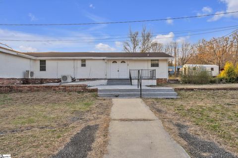 Photo of 21 U Street, Honea Path, SC 29654 (MLS # 1582708)