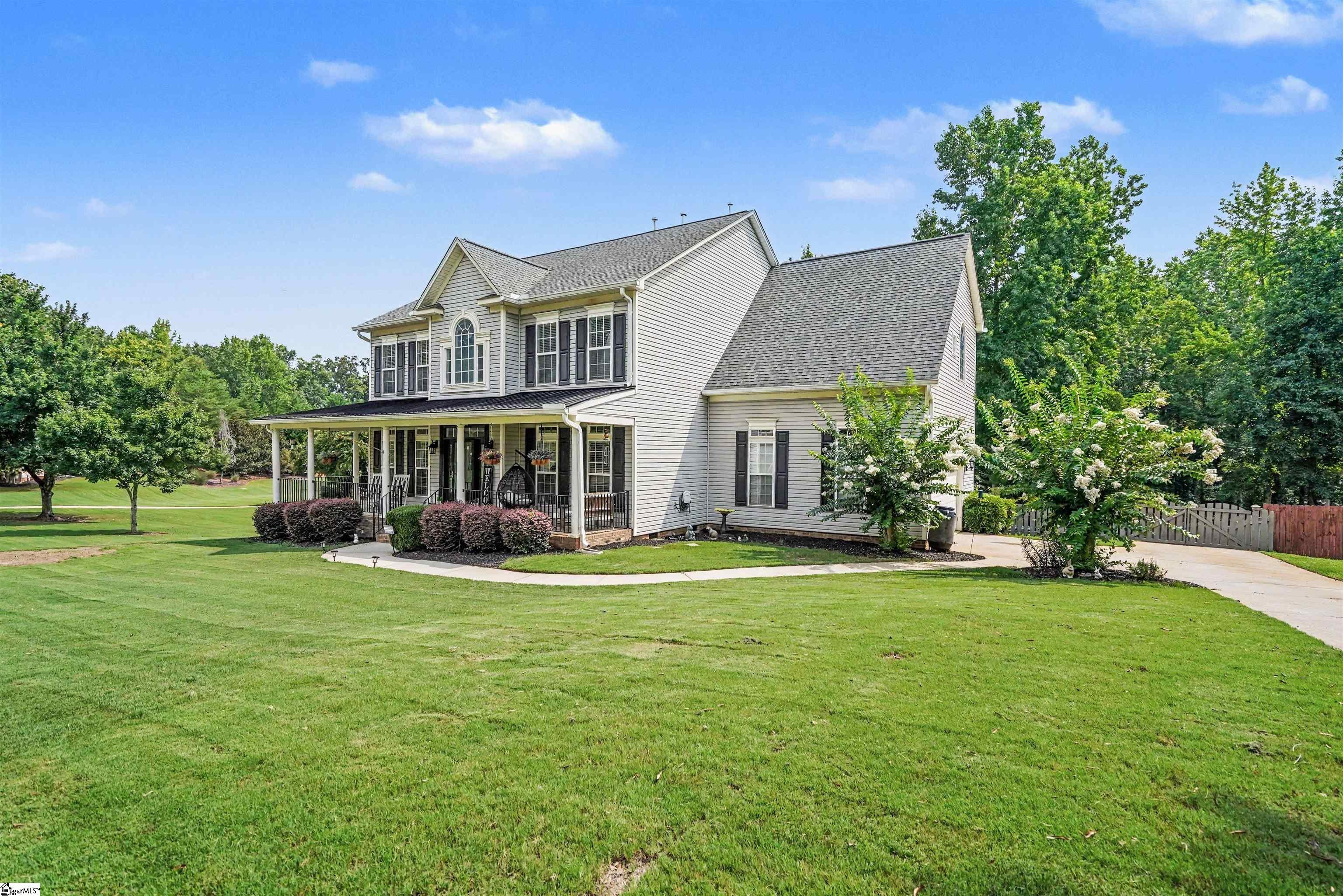 320 Selden Way