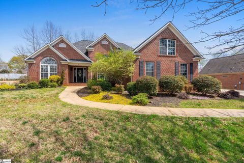 Photo of 110 N Carleila Lake Way, Spartanburg, SC 29307 (MLS # 1585862)