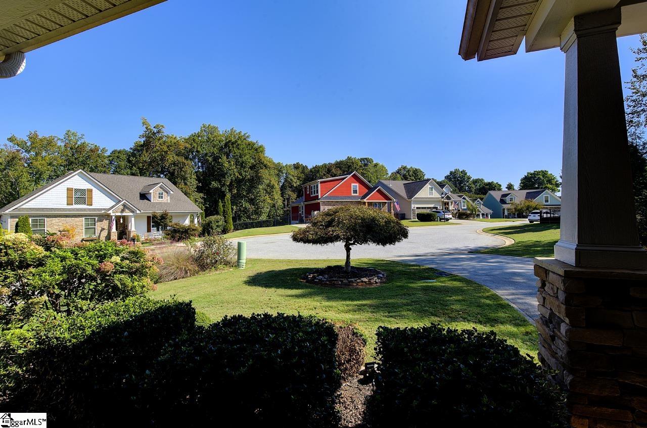 Real Estate Search 4 137 Benton Park Drive